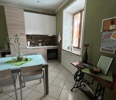 Dronero Apartamento | LA TANA Guest House