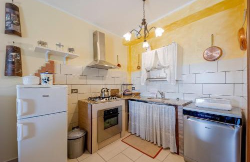 Perinaldo Casa | LA TAVERNA tra gli ulivi