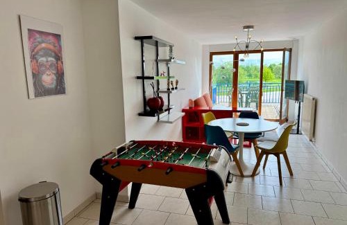 Socourt Apartamento | La Terrasse vue étangs, Babyfoot, jeux de société by BookingFuté