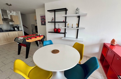 Socourt Condominio | La Terrasse vue étangs, Table soccer, board games by BookingFuté