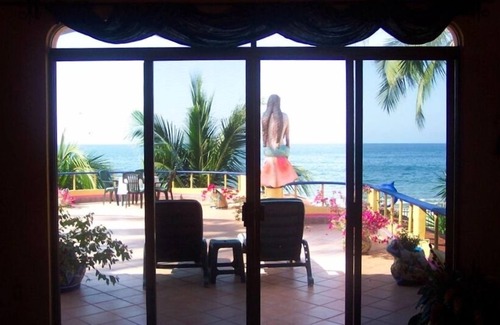 Lo de Marcos Apartamento | La Terraza Suite en el paseo marítimo !! Playa de arena, piscina y vista espectacular