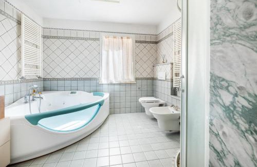 Misano Adriatico Apartamento | La Terrazza - 5 minuti dal mare e Misano World Circuit