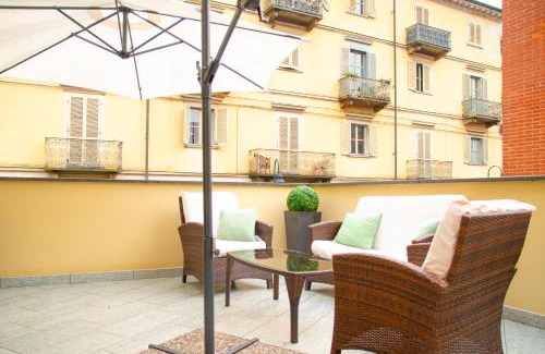 Borgo Dora Apartamento | La Terrazza - by HAPPYHOSTORINO