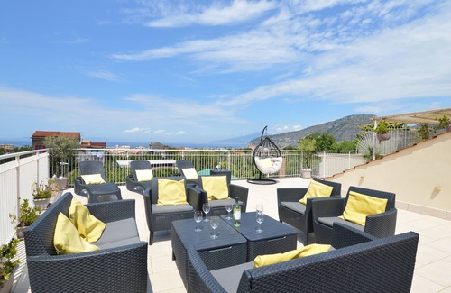 Sant'Agnello Casa | La Terrazza Family Holidays