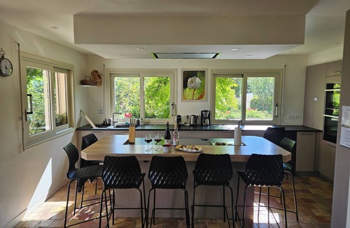 Beaune Casa | La Terre d'Or, large cozy cottage with garden and pool on the vineyards