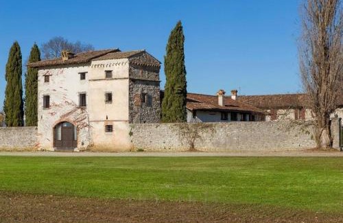 Remanzacco Casa | La Torre della Casaforte Bergum alle porte di Cividale del Friuli