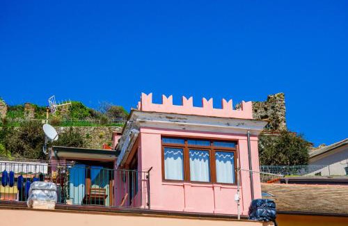 Vernazza Apartamento | La Torretta dei Merli with Views