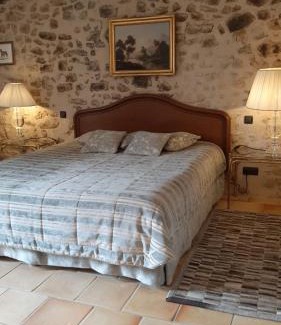 Montmeyan Cama Y Desayuno | La Tour d'Enguernes