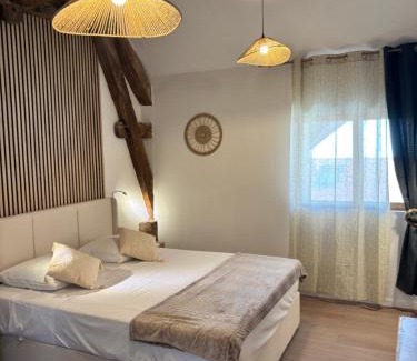Belley Casa | La Tour de Coron