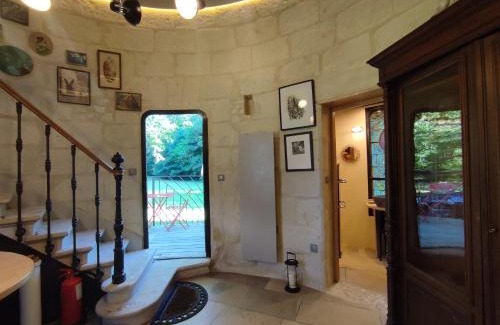 Savonnieres Casa | La Tour des Touches
