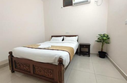 Kottakuppam Hotel | La township stay