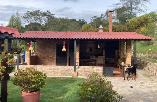 Arcabuco Chalet De Esquí | La Tribuna de los Andes Cabin 1