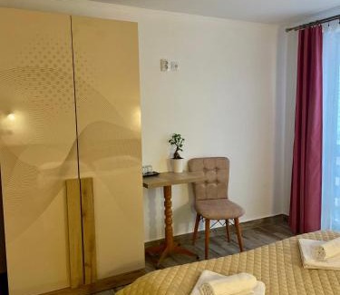 Valiug Casa | La Turcu