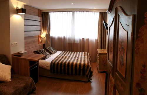 Chamonix City Centre Hotel | La Vallée Blanche