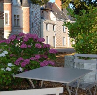 Nazelles-Negron Casa | La Vallière en Vue - gîte climatisé