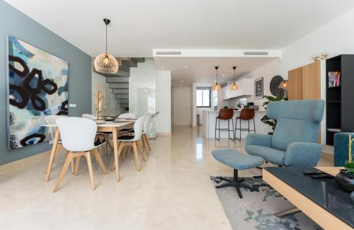 La Cala de Mijas Apartamento | La Valvega de La Cala lift indoor