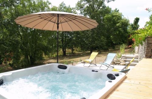 Lalbenque Casa | La Vayssade - Grand Gîte de charme - 14 pers - Piscine & Jacuzzi
