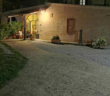 Bollano Casa | La Vecchia Camera