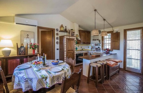 Pescia Villa | La Veduta, pequeña villa con piscina privada, aire acondicionado, WiFi
