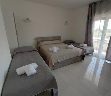 Castel Volturno Cama Y Desayuno | La Vela