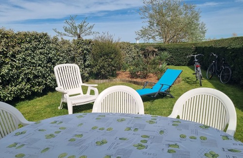 La Faute-sur-Mer Casa | "La Vendéenne" single-storey house in residence with swimming pool, near beach.