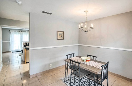 La Vergne Casa | La Vergne Townhome: 22 Mi to Dtwn Nashville!