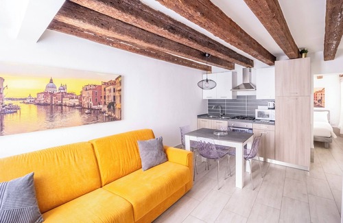 Castello Apartamento | La Vida