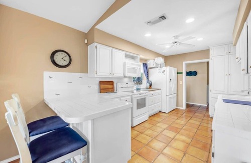 Granite Shoals Casa | La Vida Lago- Waterfront home|Water Toys