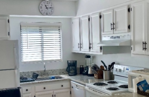 Pinehurst Condominio | La-Vie #2 Tranquil 2-bedroom condo in Pinehurst with a view to the golf course