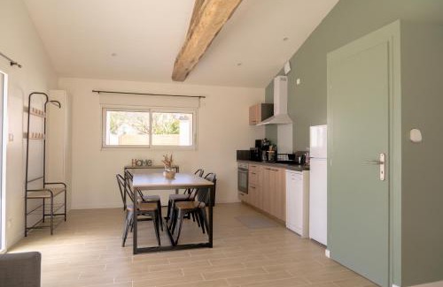Sainte-Florence Apartamento | La Vie En Gîte (La Grange & Spa)