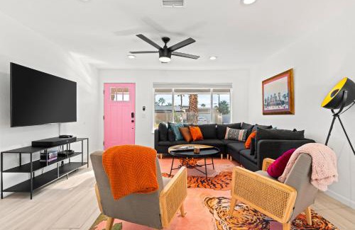 Desert Park Estates Casa | La Vie en Rose Permit# 3901