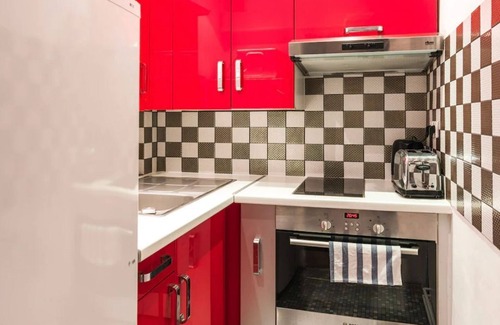 Latin Apartamento | LA VIE PARISIAN-LUXEMBOURG TERRACE APT-AN ENVIABLE LOCATION!