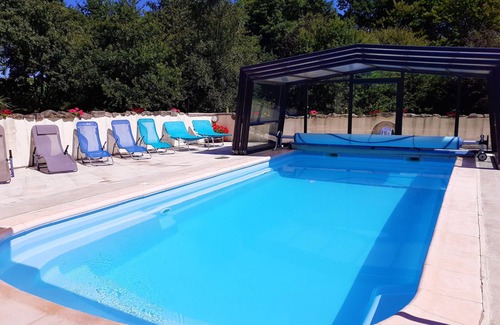 Corseul Casa | La Vielle Ferme - Gîte 6 Personne Avec Piscine