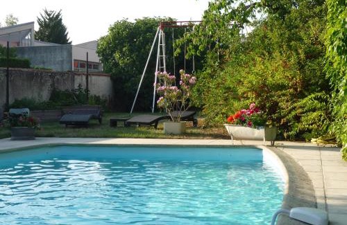 Chateauneuf-sur-Loire Casa | La Vigne Vierge
