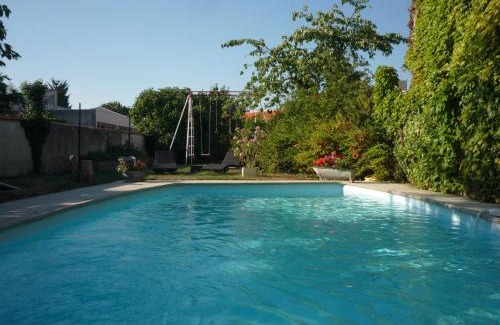 Chateauneuf-sur-Loire Casa | La Vigne Vierge