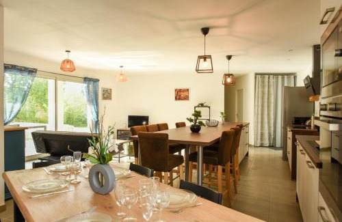Vallon-Pont-d'Arc Casa | La Villa Adoé
