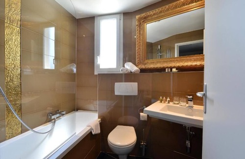 Cannes Hotel | La Villa Cannes Croisette