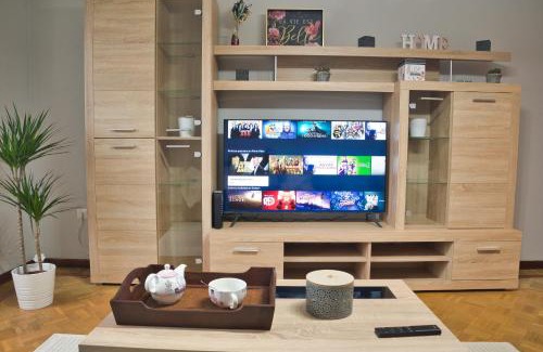 Aviles Apartamento | La Villa De Lore, Piso Completo Apto 6 Personas Con Garaje