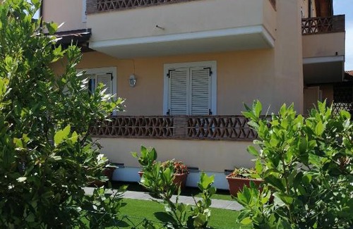 Pietrasanta Casa | La Villa del Marchese