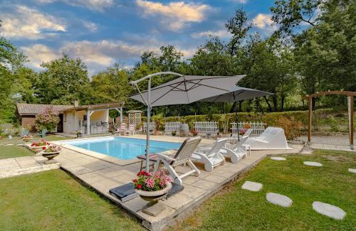 Pomport Casa | La Villa du Mas des Chenes