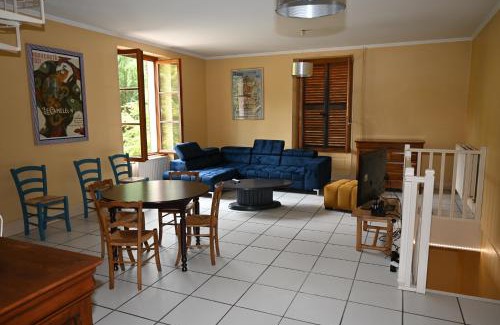 Boussieres Casa | La Villa du Papetier