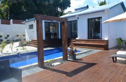 Petite-ÃŽle Villa | La Villa JoLi