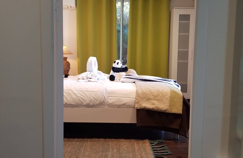 Cote d'Azur- French Riviera Cama Y Desayuno | La Villa Maya