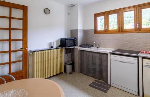 Albertville Casa | LA VILLA ROUGE - ALBERTVILLE