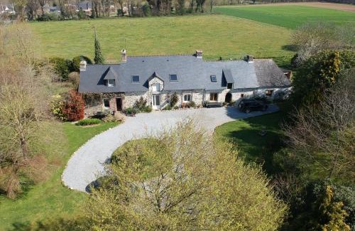 La Croix-Hellean Casa | La Ville de Mainguy