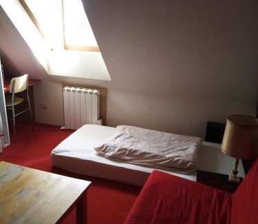Lain Casa | LA Vinee Gîte max 8 pers, maison familiale