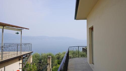 Cecina Casa | La vista dal borgo