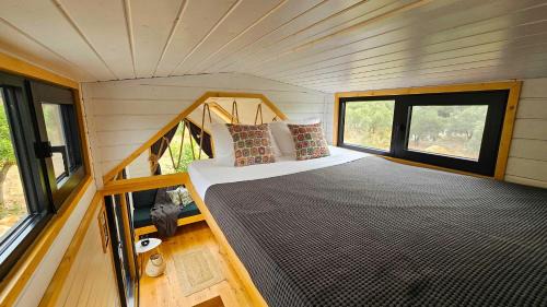 Alora Casa | La Vista Huma by Tiny Away
