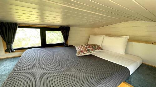 Alora Casa | La Vista Huma by Tiny Away