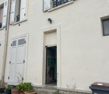Villemomble Apartamento | La vogue studio - proche gare RER E